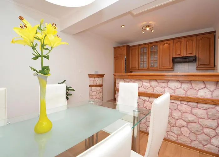 شقة Three-bedroom In بريغراديكا