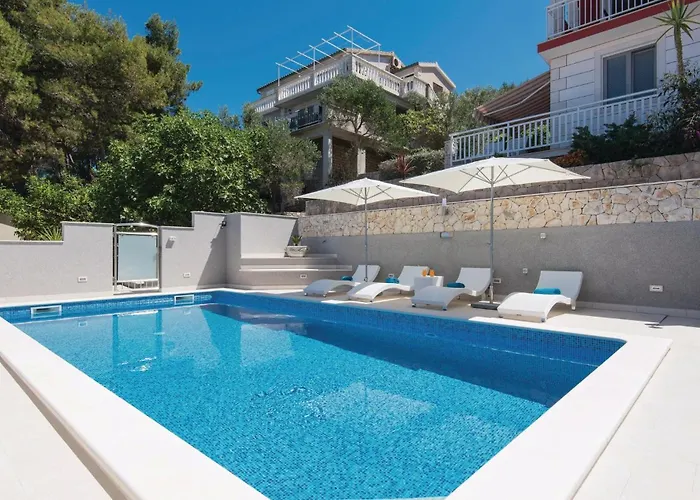 Διαμέρισμα Three-bedroom In